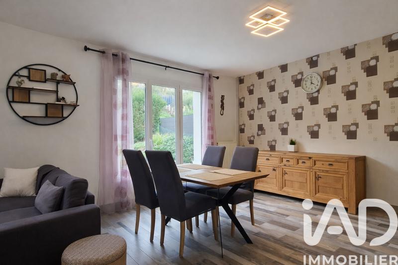 Maison - 95 m² - 4 pièces