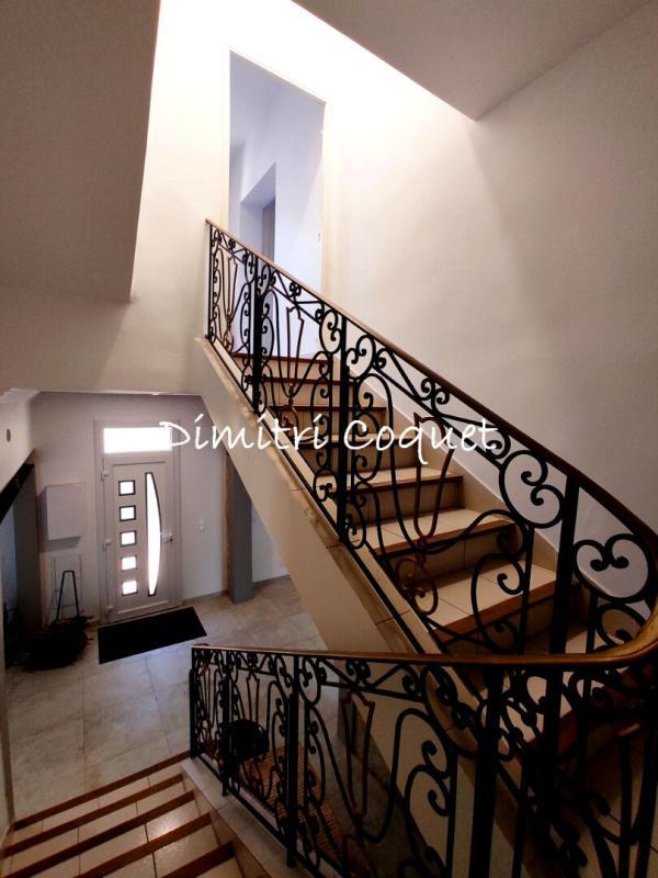 Propriété - 200 m² - 5 pièces