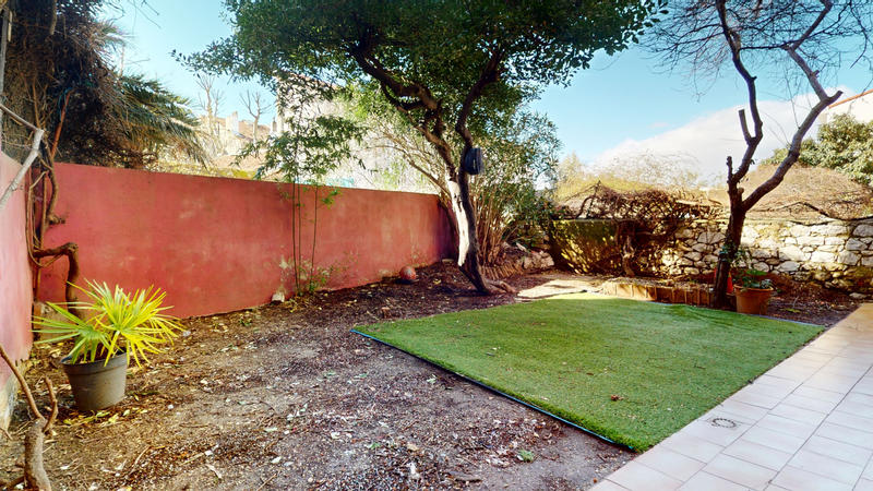 Appartement - 79 m² - 3 pièces