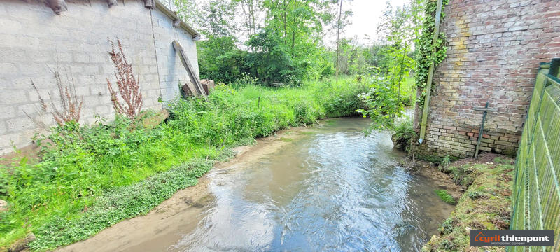 Maison - 310 m² - 11 pièces