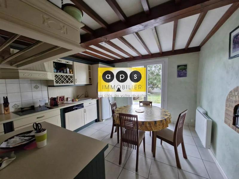 Maison - 190 m² - 8 pièces