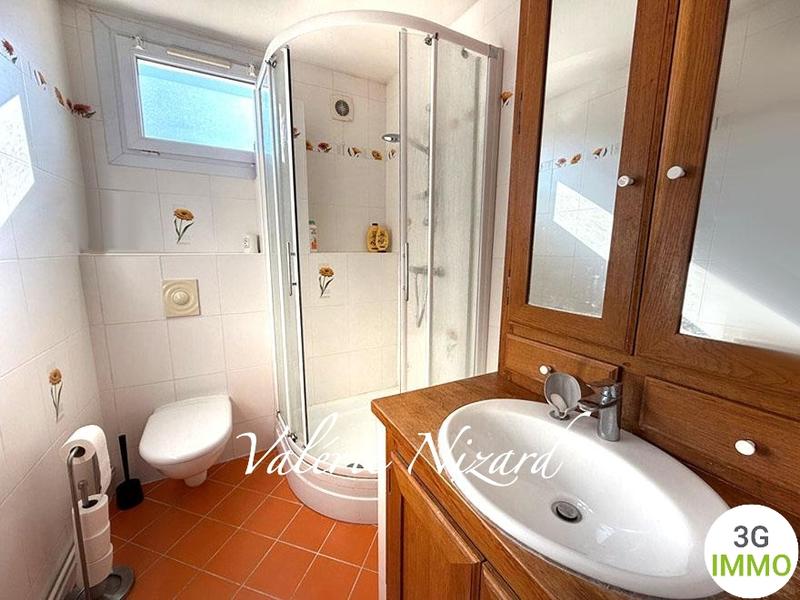 Villa - 164 m² - 9 pièces