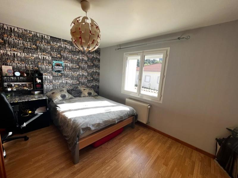 Maison en pierre - 284 m² - 7 pièces