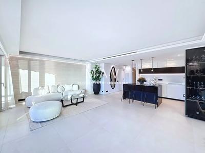 Appartement - 83 m² - 3 pièces