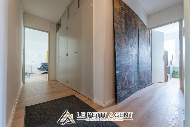 Appartement - 86 m² - 4 pièces