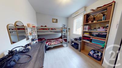 Maison - 76 m² - 4 pièces