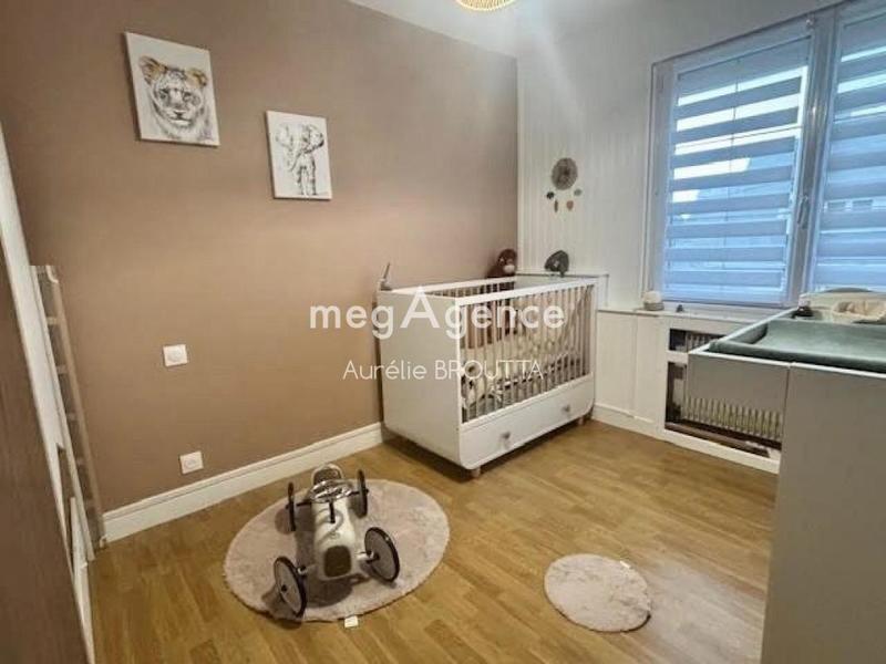 Maison - 128 m² - 4 pièces