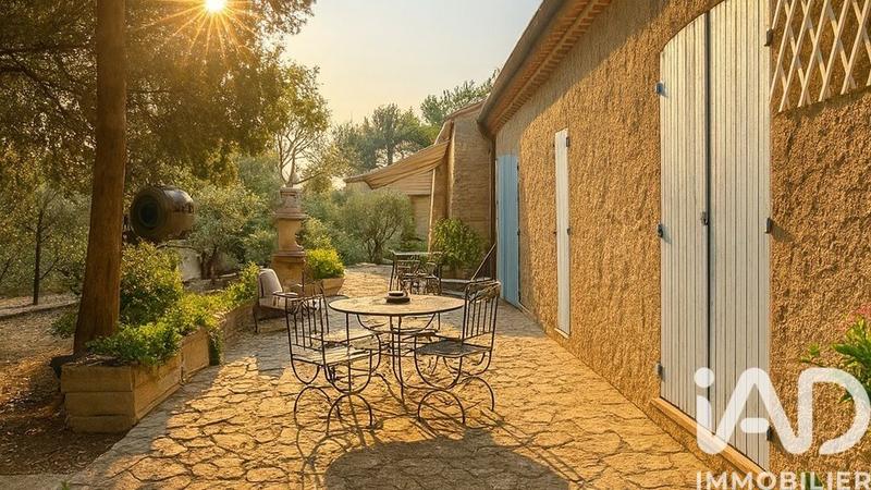 Maison - 172 m² - 8 pièces