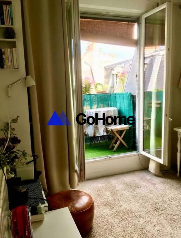 Studio - 14 m² - 1 pièce