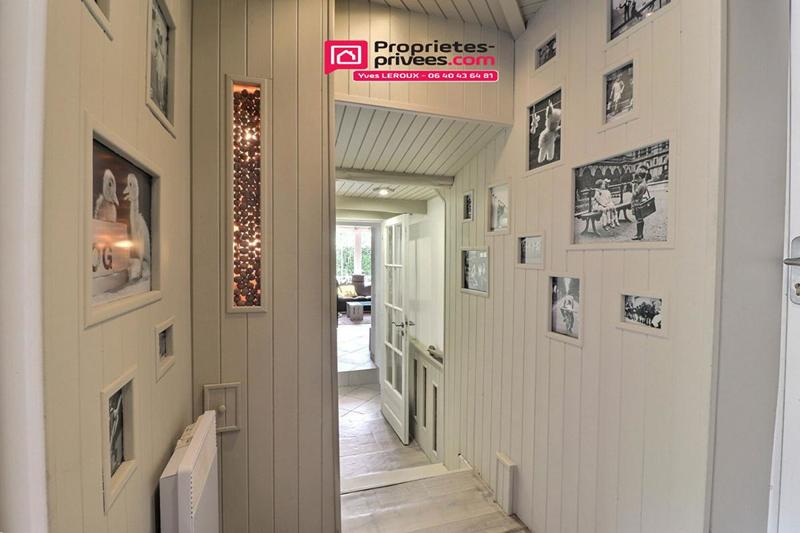 Maison - 182 m² - 7 pièces