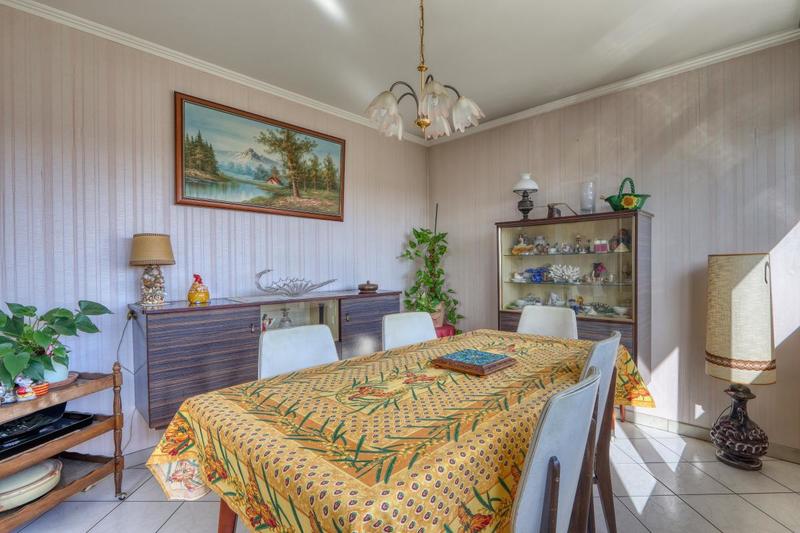 Appartement - 103 m² - 5 pièces