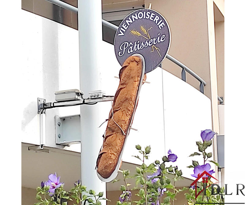 Fonds de commerce - Local commercial - 169 m²