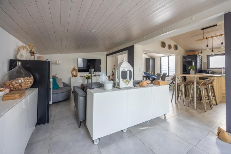 Maison - 105 m² - 5 pièces