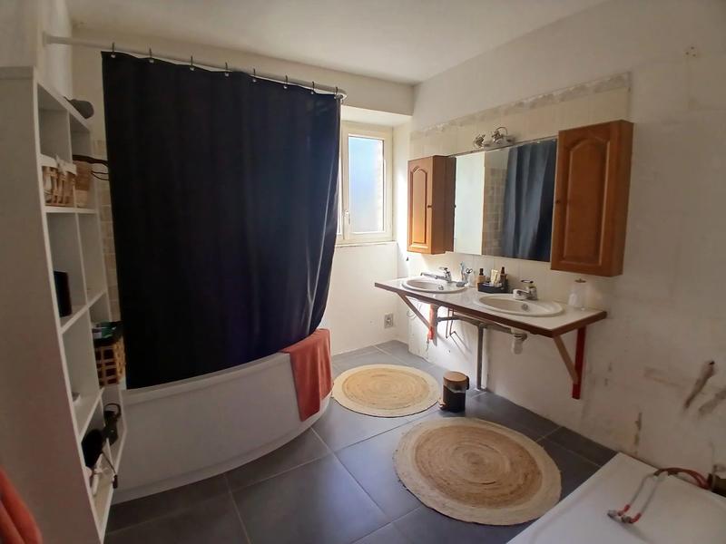 Maison - 190 m² - 5 pièces