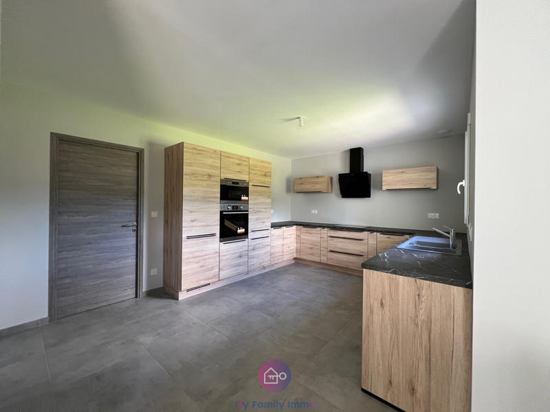 Villa - 142 m² - 7 pièces