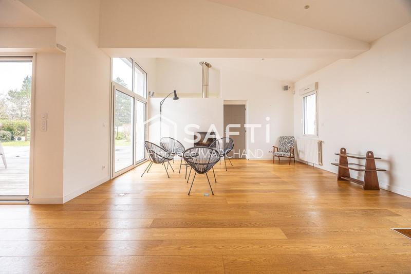 Maison - 183 m² - 6 pièces