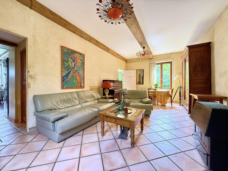 Bastide - 210 m² - 9 pièces