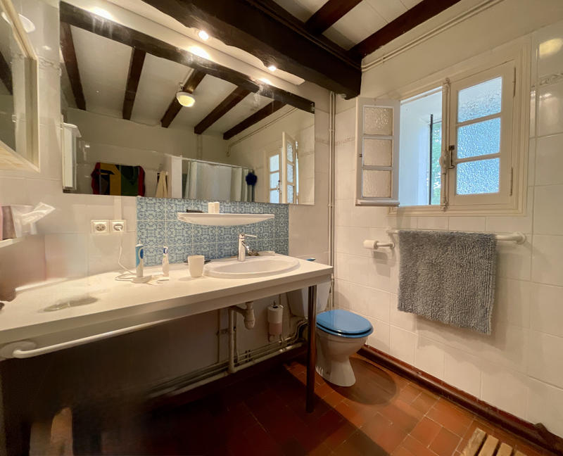 Maison - 210 m² - 9 pièces