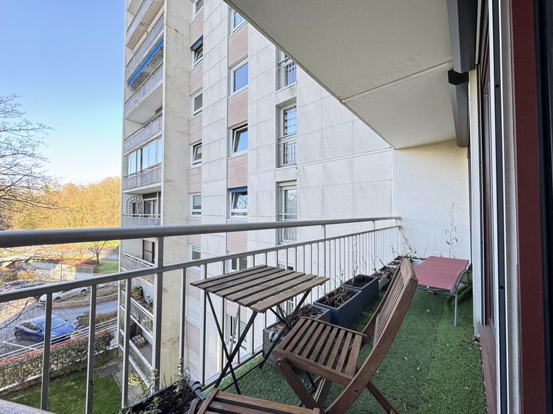 Appartement - 77 m² - 4 pièces