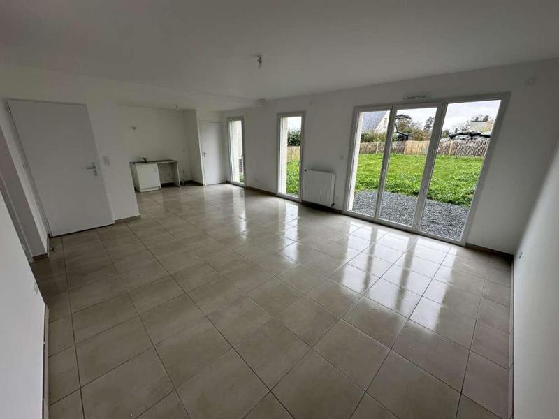 Maison - 98 m² - 5 pièces