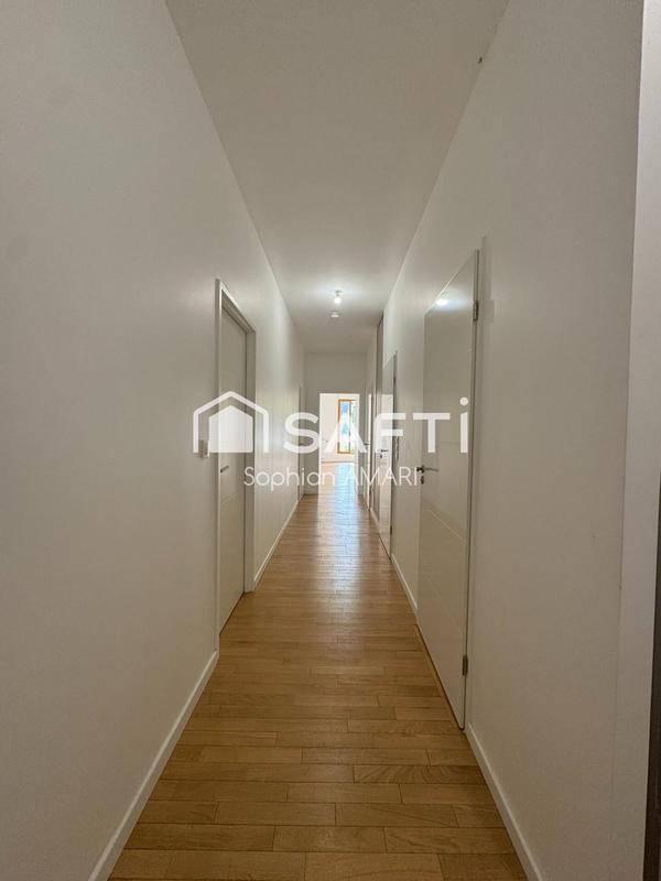 Appartement - 80 m² - 4 pièces