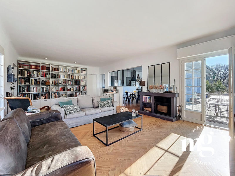 Maison - 192 m² - 6 pièces