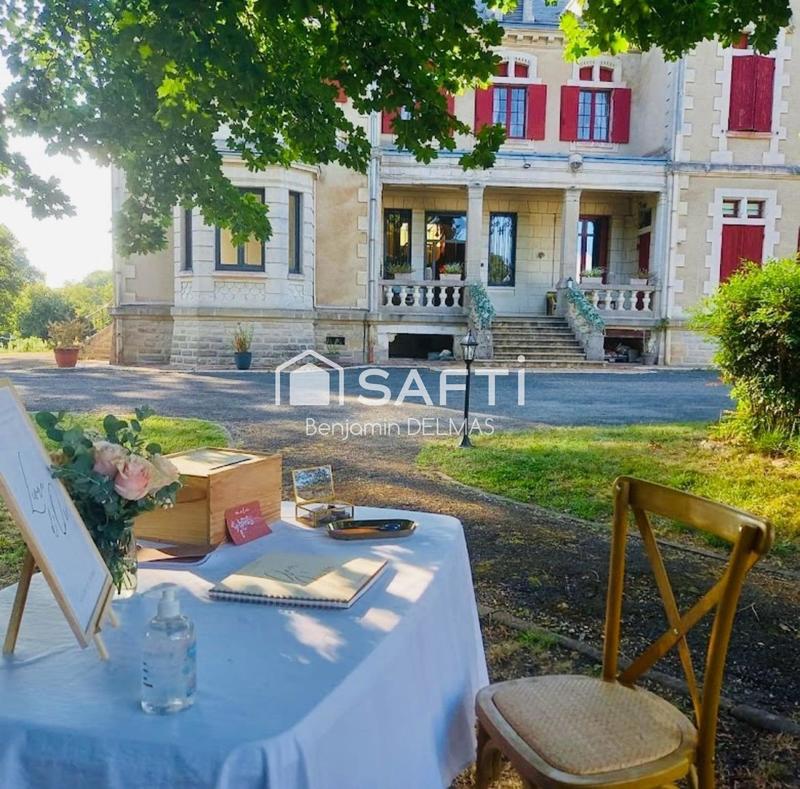 Château - 464 m² - 12 pièces