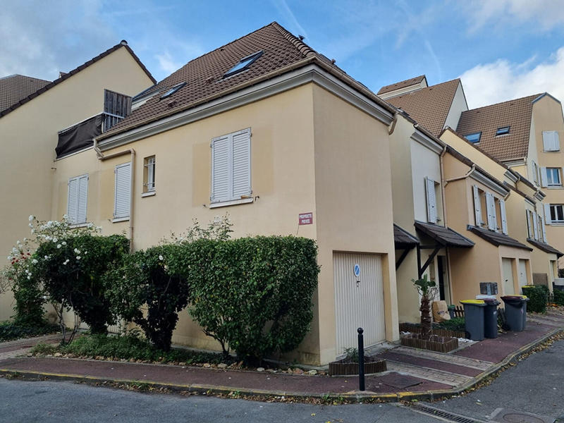 Maison de ville - 80 m² - 4 pièces
