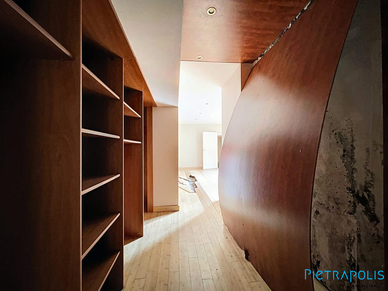 Appartement - 77 m² - 3 pièces