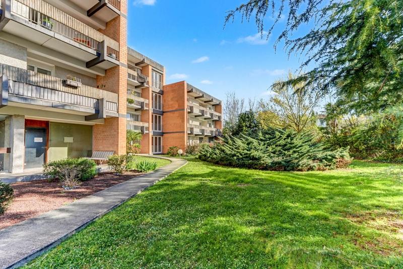 Appartement - 94 m² - 4 pièces