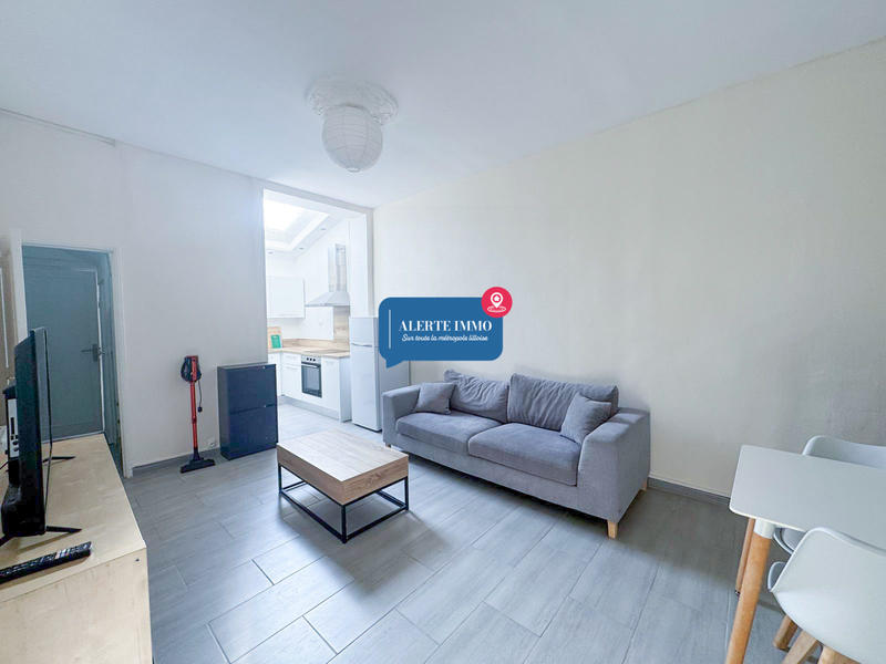 Maison - 80 m² - 5 pièces