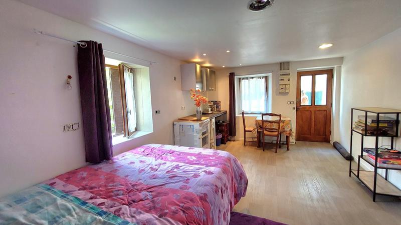 Maison ancienne - 100 m² - 5 pièces