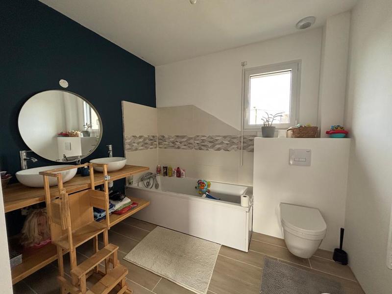 Maison - 100 m² - 4 pièces