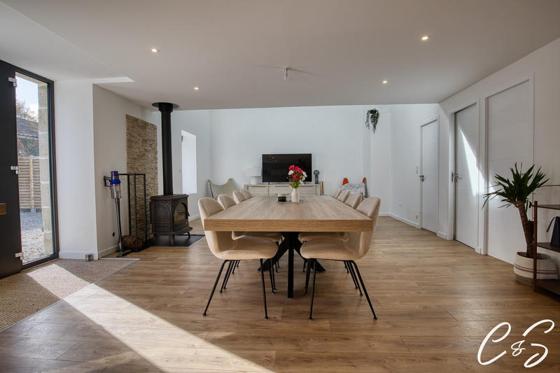 Maison - 113 m² - 5 pièces