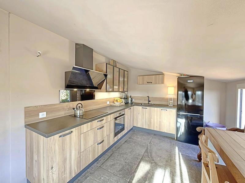 Maison - 80 m² - 3 pièces