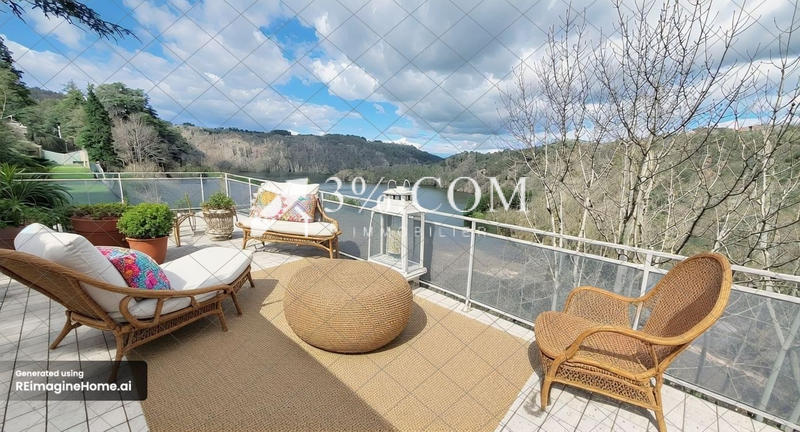 Propriété - 197 m² - 7 pièces