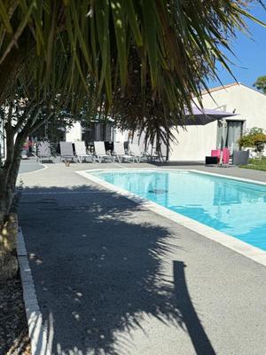 Maison - 196 m² - 6 pièces