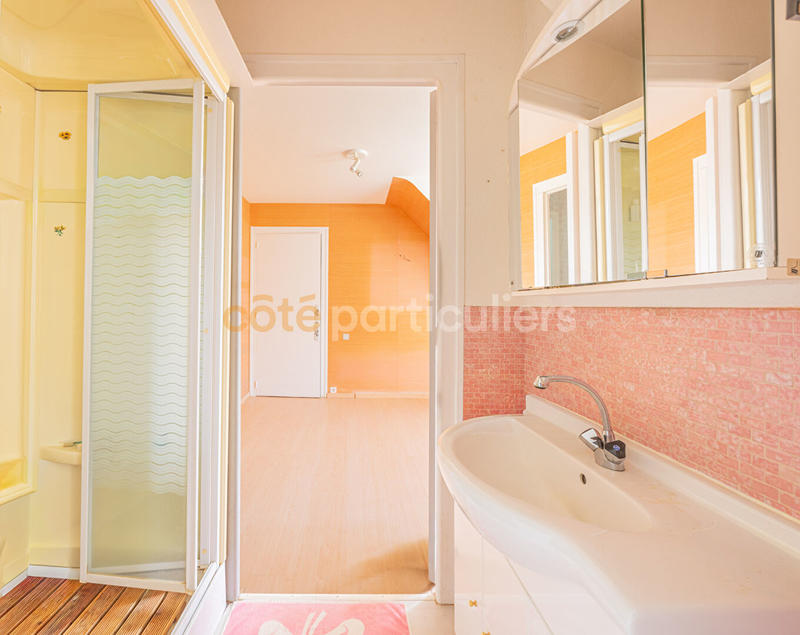 Maison - 344 m² - 7 pièces