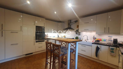 Maison ancienne - 121 m² - 6 pièces