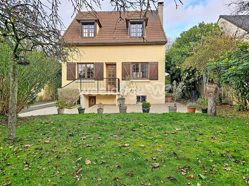 Maison - 107 m² - 7 pièces