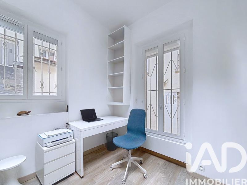 Immeuble - 49 m² - 3 pièces