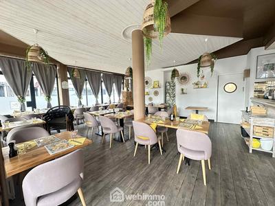 Local commercial - 114 m² - 3 pièces