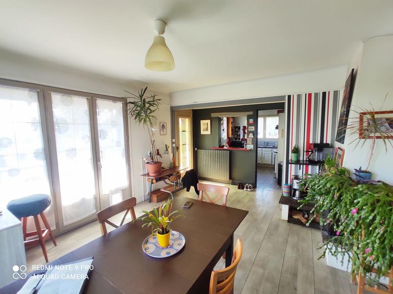 Maison - 107 m² - 6 pièces