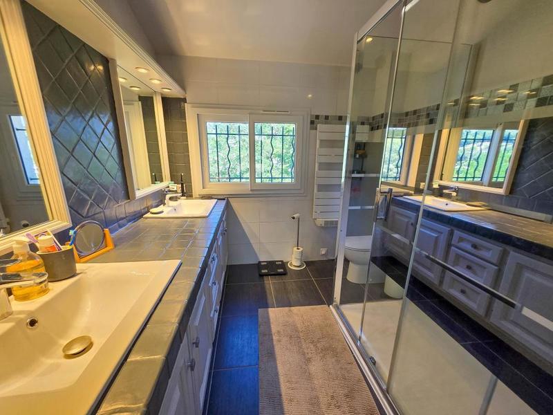 Maison - 151 m² - 5 pièces