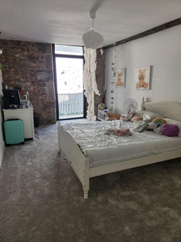 Maison de village - 213 m² - 6 pièces