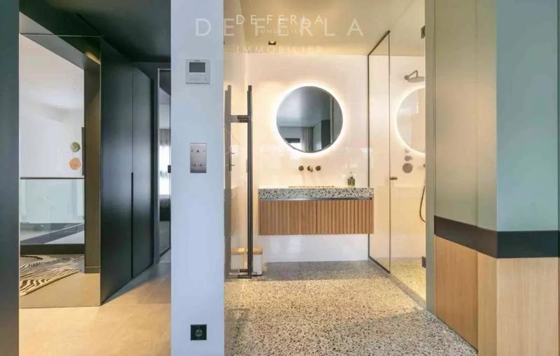 Villa - 380 m² - 8 pièces