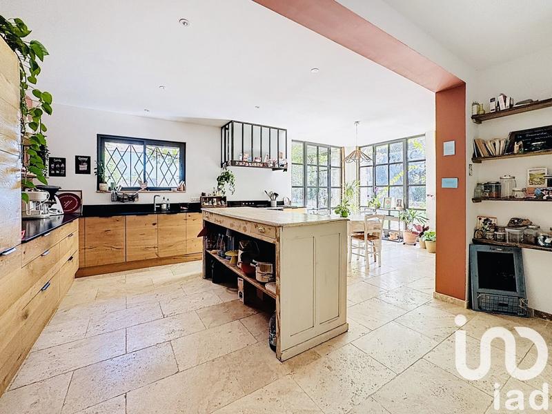 Maison - 269 m² - 8 pièces