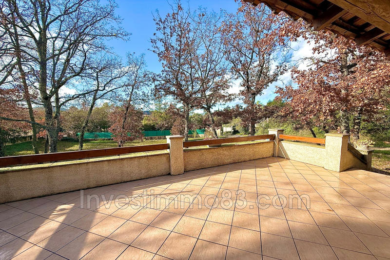 Maison - 106 m² - 5 pièces