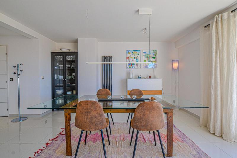 Penthouse - 93 m² - 3 pièces