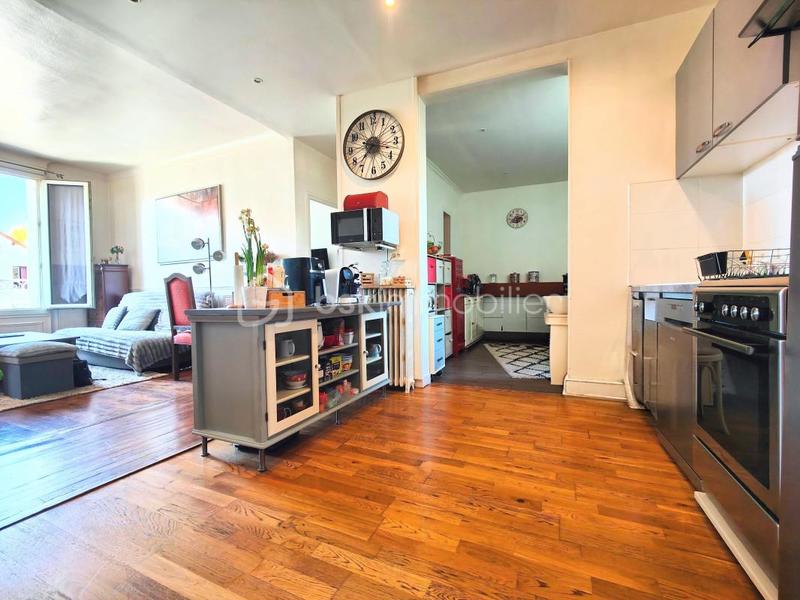 Maison - 105 m² - 4 pièces